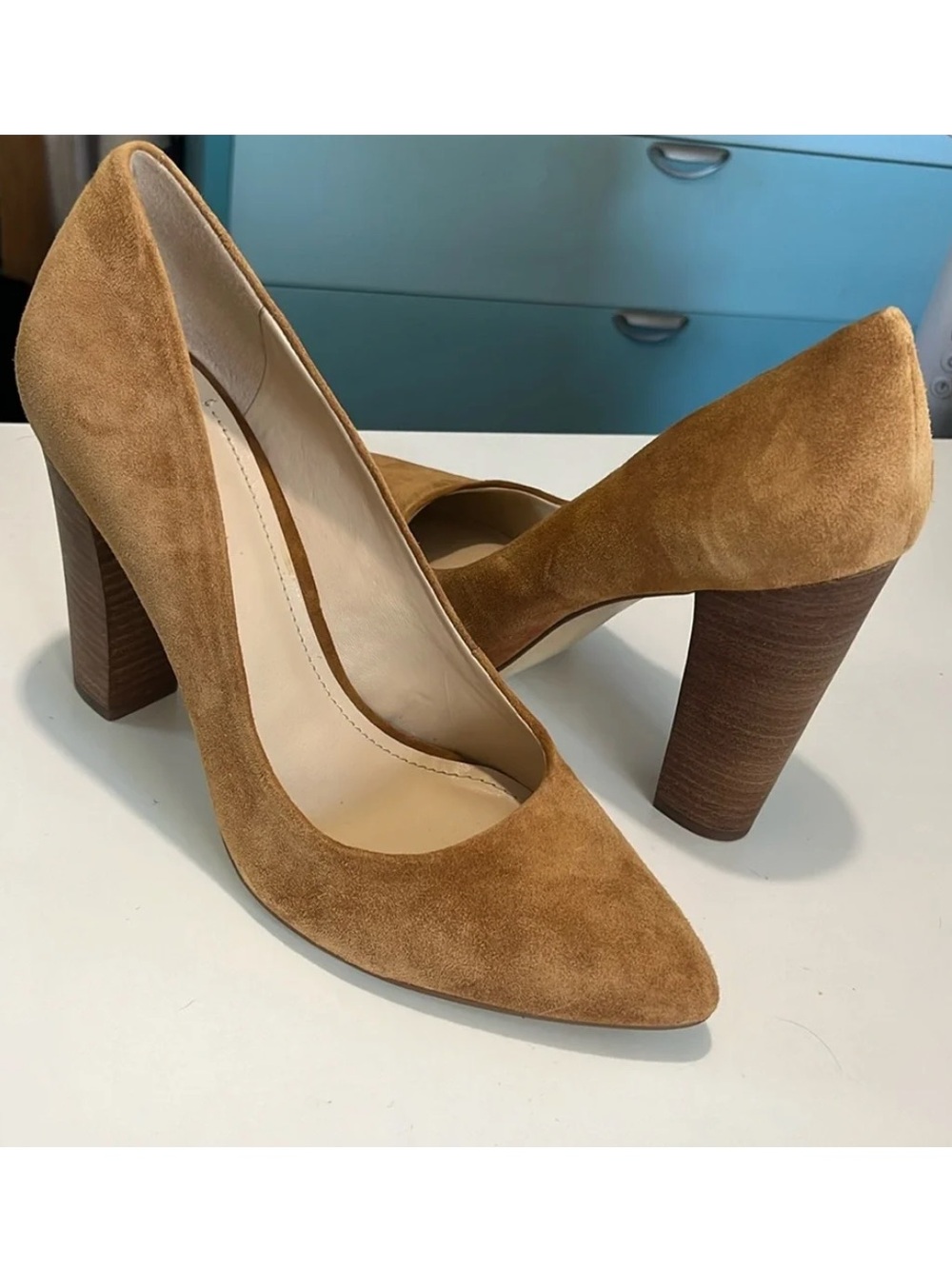 BCBGeneration PL Clarice x camel tan suede stacked 4” heel point toe sz 10